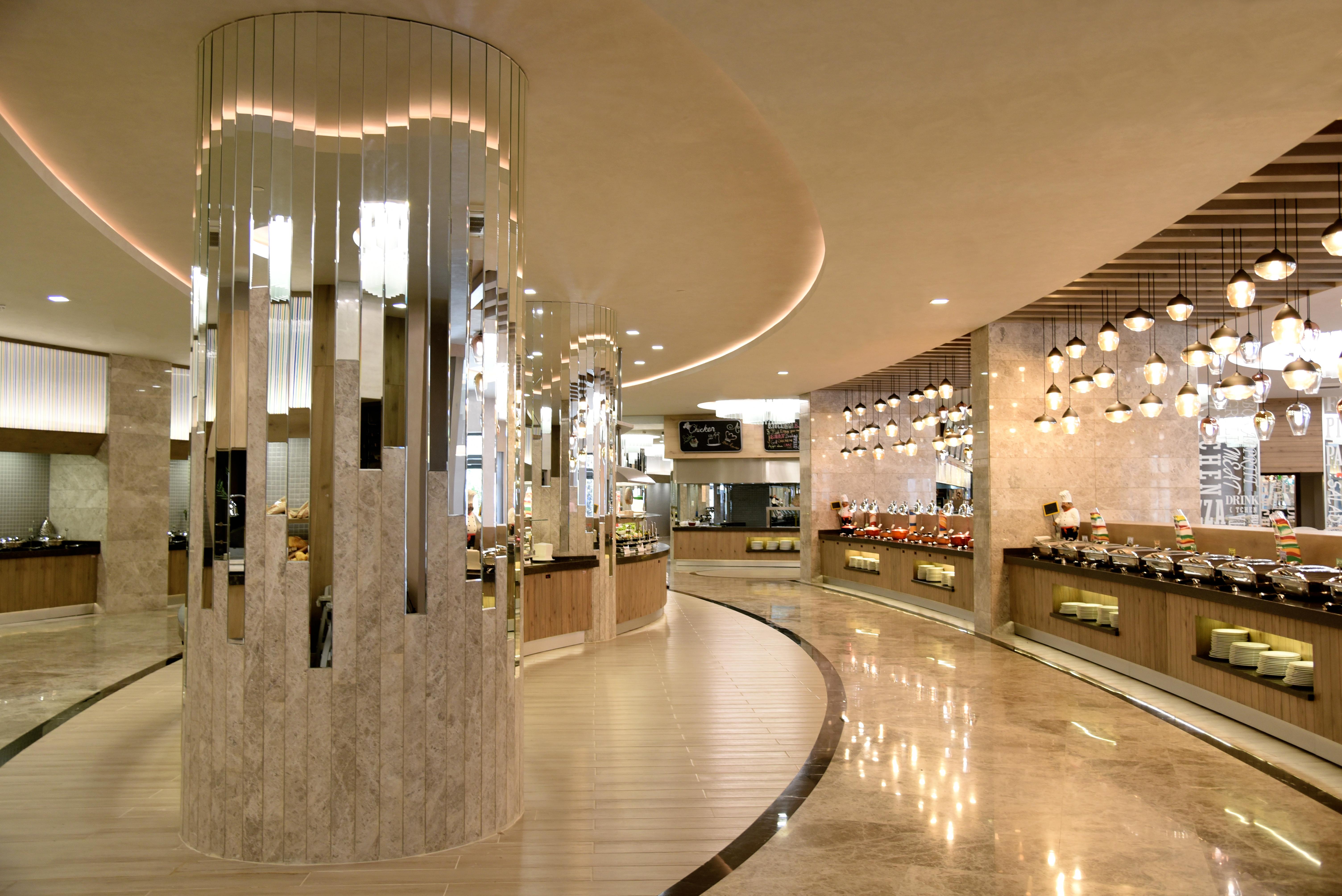 Royal Wings Hotel Antalya Exterior photo