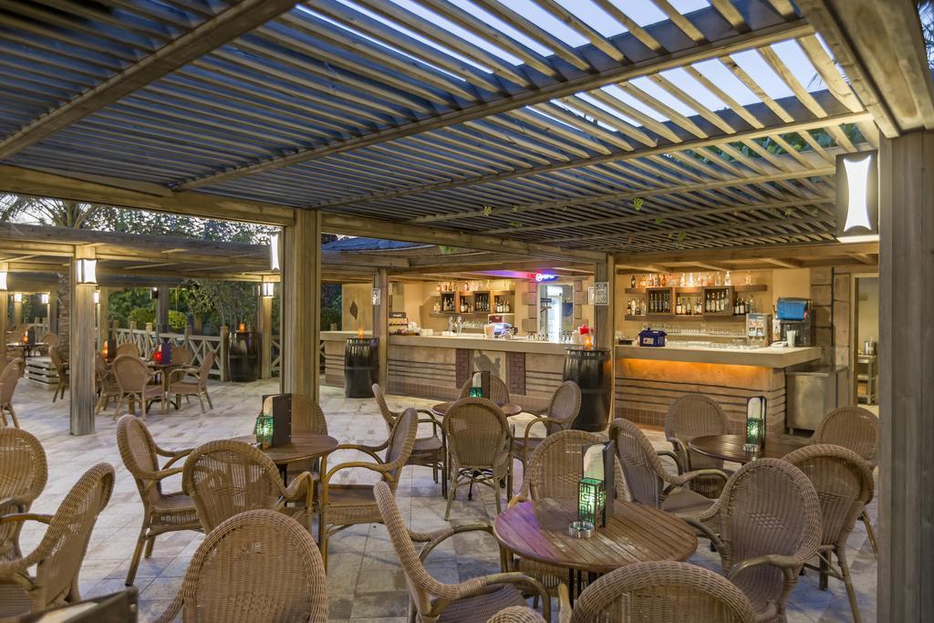 Royal Wings Hotel Antalya Exterior photo